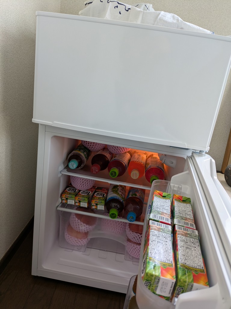 冷凍冷蔵庫 86L 冷蔵室60L/冷凍室26L 右開き ZFR-D90 山善 | 山善