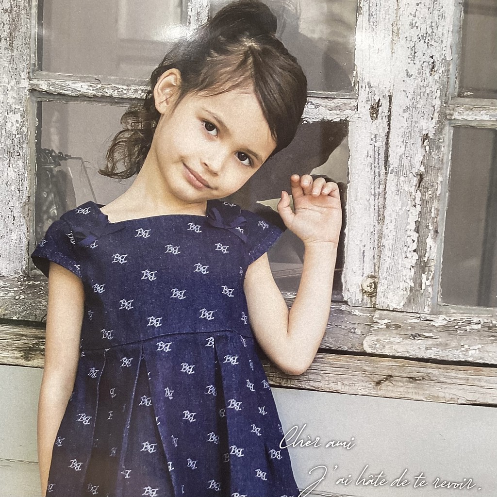 fillot de bebe reductionコラボ】【お揃い】フラワーレタープリント