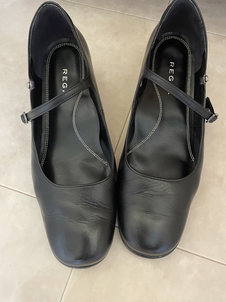 REGAL ストラップパンプス（6669AC） | 靴・リーガルコーポレーション 
