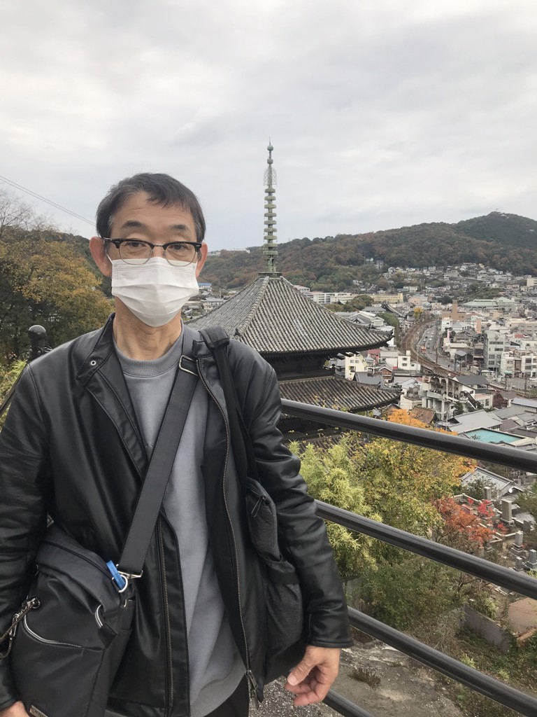 イワサン