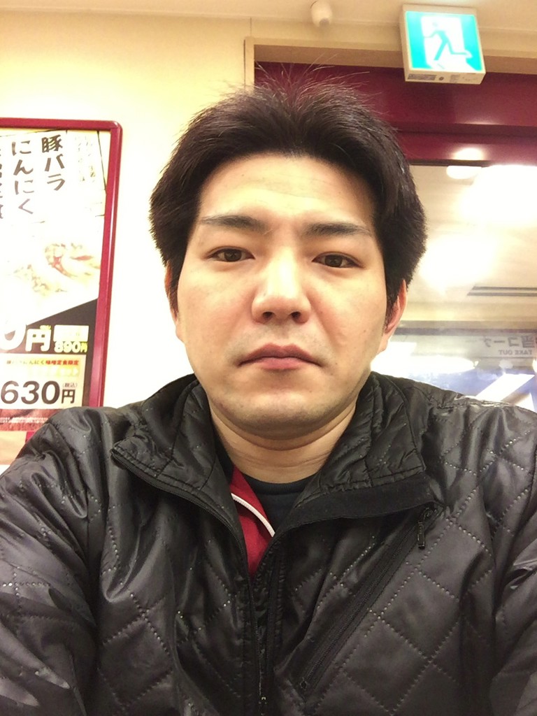 イソガワアキラ