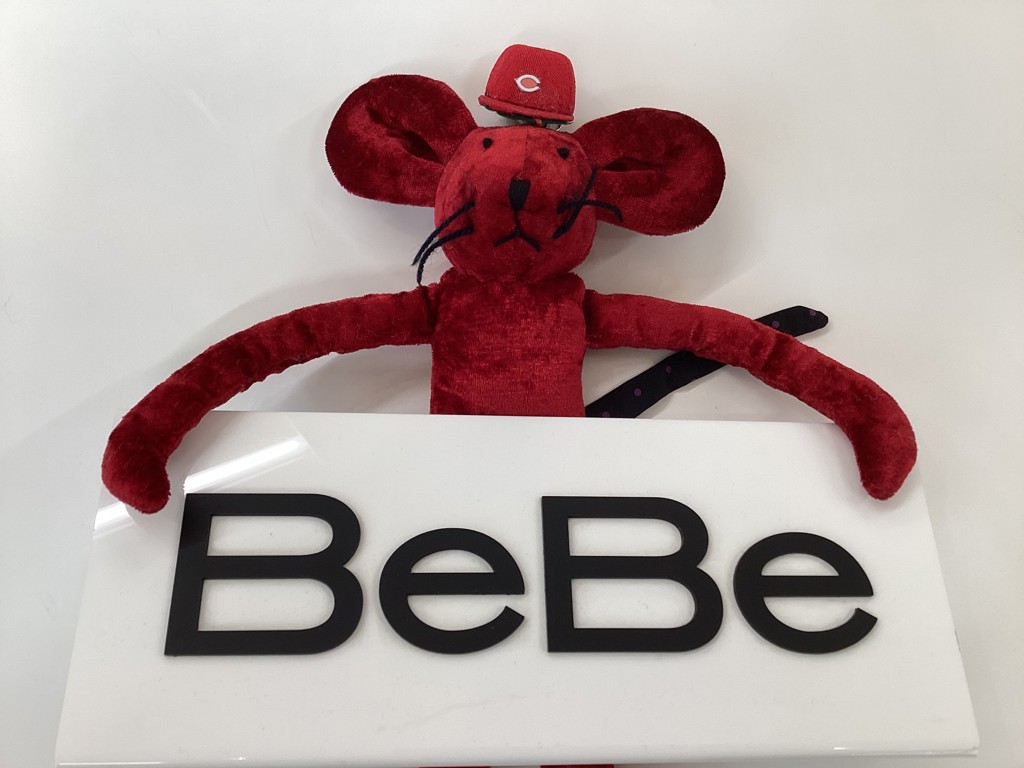 マイクロフリースクマ刺繍リバーシブルベスト (60-90cm)(ﾜﾝｻｲｽﾞ (60
