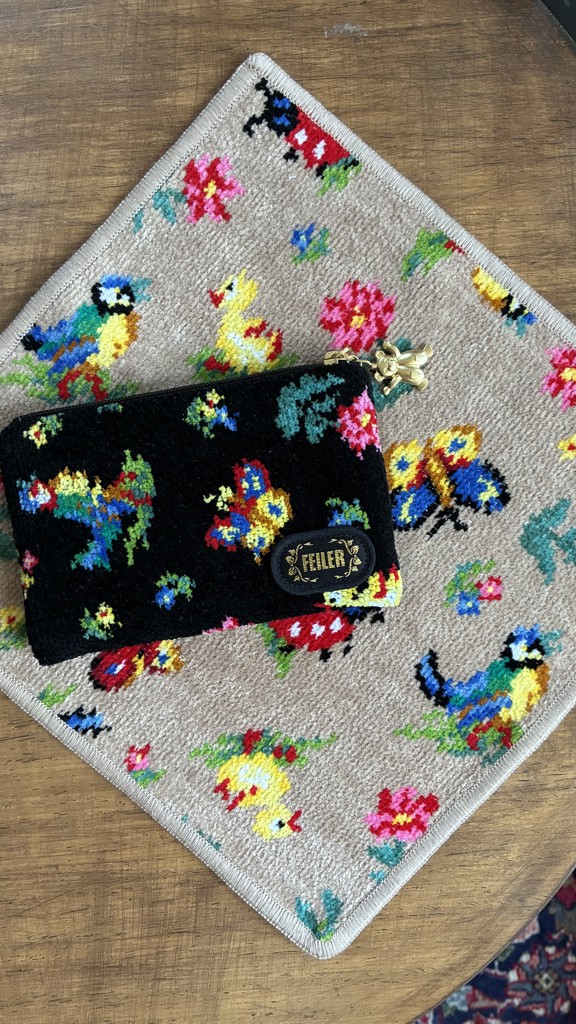 ハイジ ポーチ HE-171016(ブラック): FEILER｜フェイラー公式