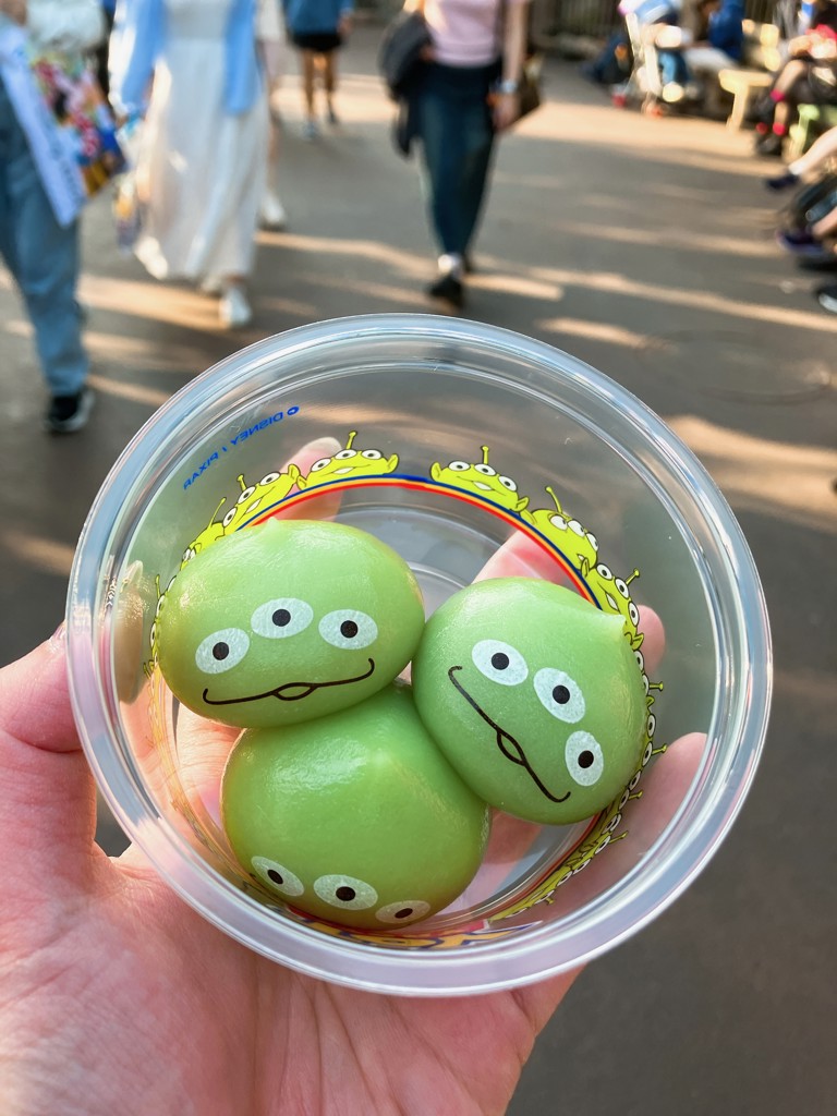 ちちすけ