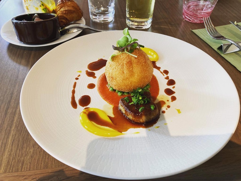 SUKALA】ローズプリントレギンス(XS・S・M・Lサイズ ブラック