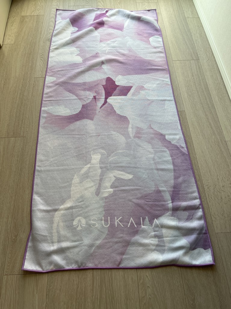 SUKALA】ジオメトリックショートスリーブトップス(Sサイズ