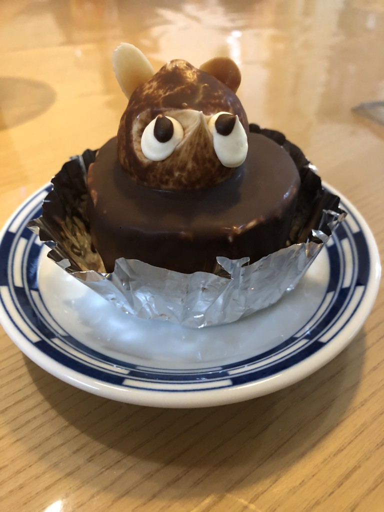 いしいし