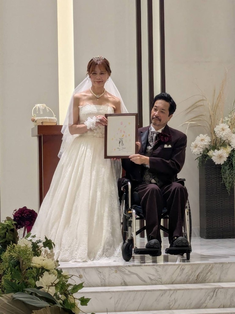 I-PRIMOオンラインショップ |ディオーネWave(プラチナ): 結婚指輪