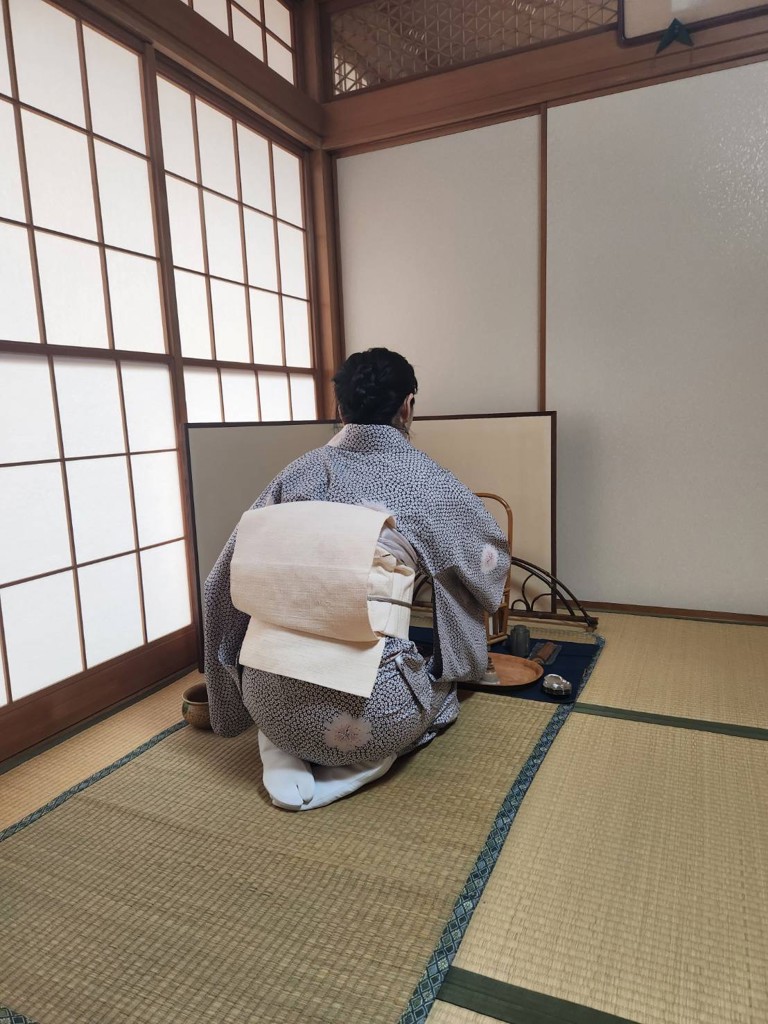 はやぶさママ